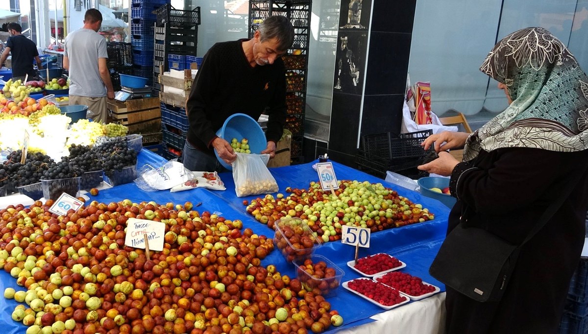 Kilosu 50 TL'den tezgahta yerini aldı! Kışın yiyene hastalık uğramıyor