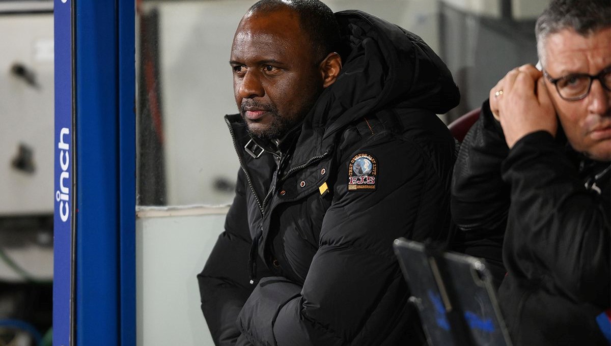 İtalya Serie A ekibi Genoa'nın yeni teknik direktörü Patrick Vieira oldu