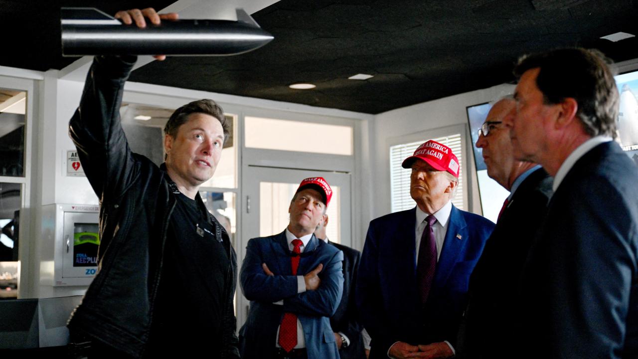 trump-musk-reu-2305305.jpg