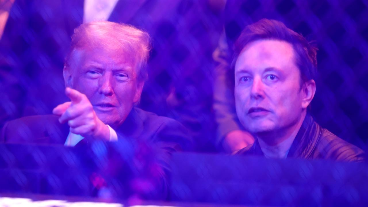 musk-trump-reu-2305108.jpg